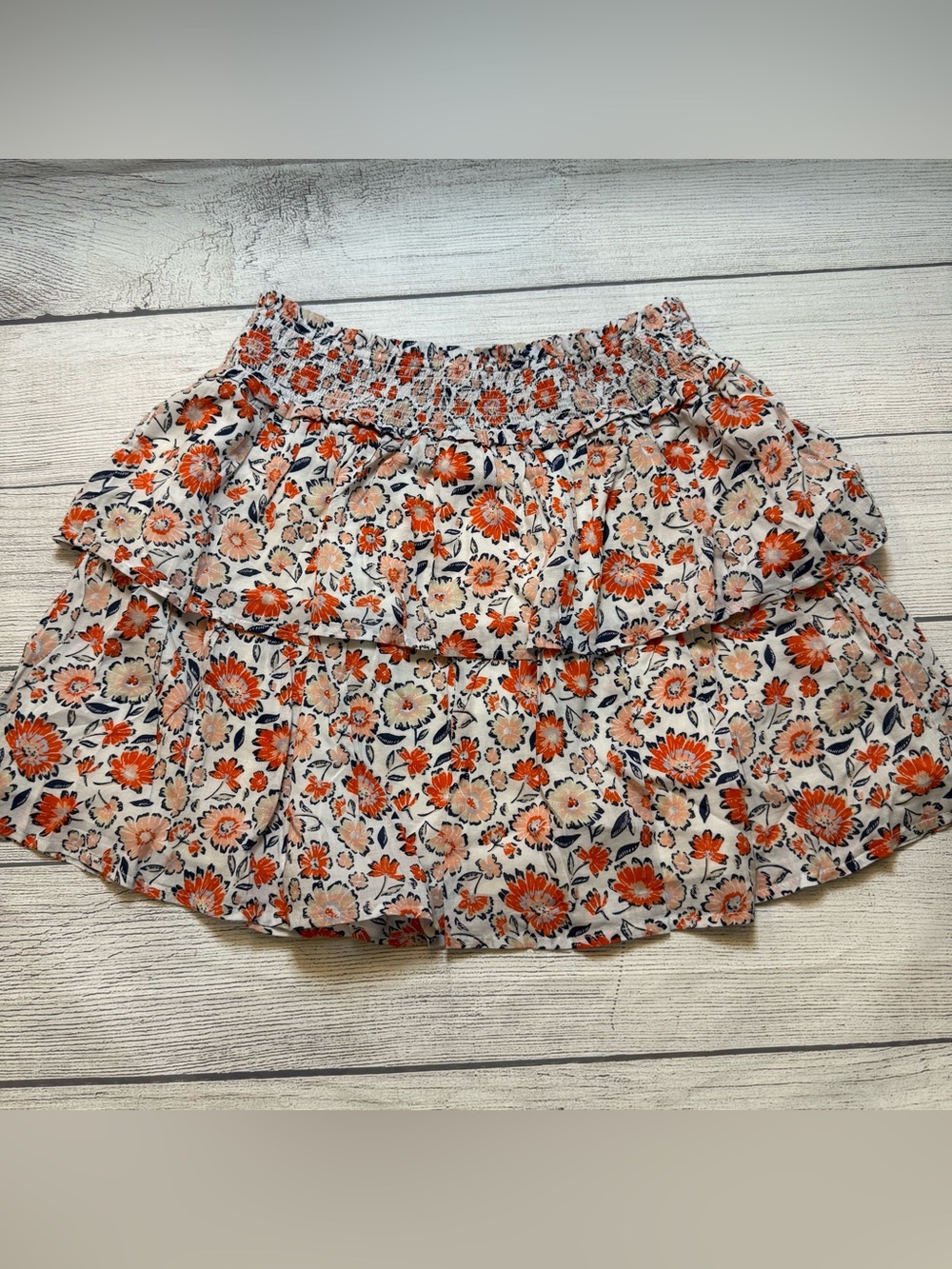 Vineyard Vines Cream Skirt with Orange Floral Print